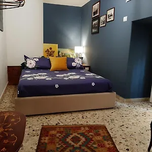 Casa Famoso , Catania Italy