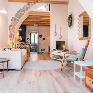 Apartment Cafiero House Downtown By Sicily In, Catania