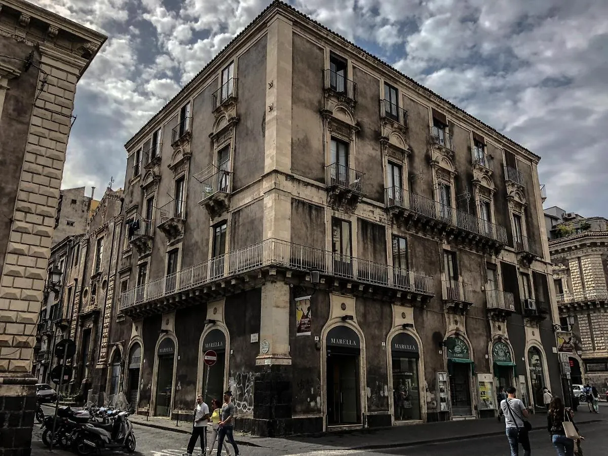Otto Biscari Apartment Catania